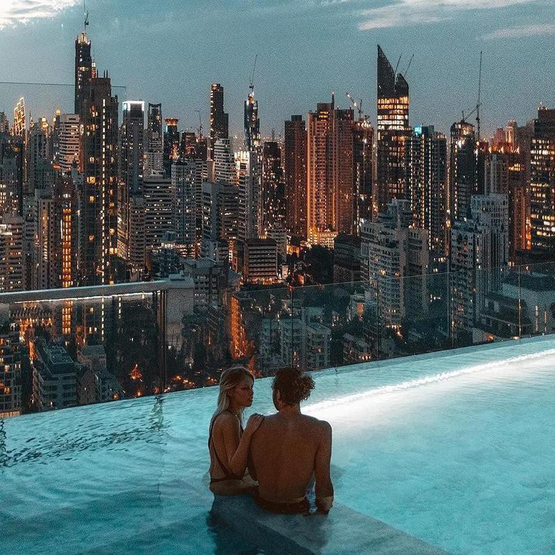 25 Tallest Infinity Pools In The World | Far & Wide