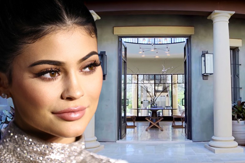 Inside The Kardashian Jenner Clan S Real Estate Work Money