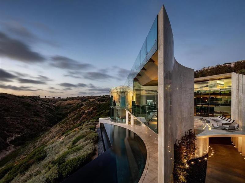 Inside Alicia Keys And Swizz Beatz S Incredible 21m Razor House