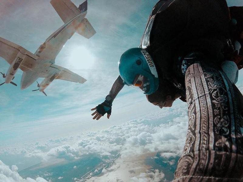 25 Most Stunning Places to Skydive in the World Far & Wide