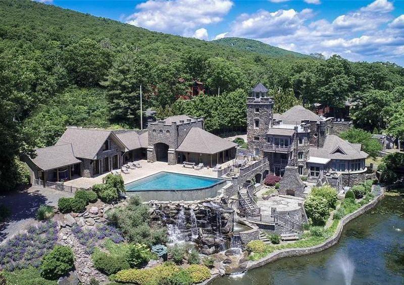 Inside Derek Jeter S New York Castle Work Money