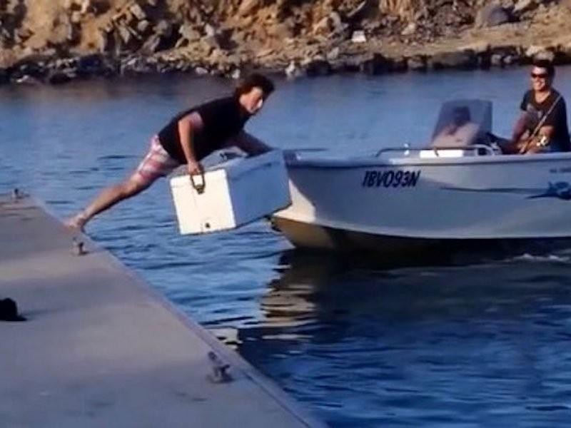 Hilarious Boating Fails Far & Wide