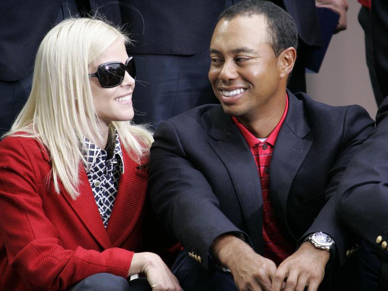 TigerWoods and  Elin Nordegren at the closing ceremonies for the Presidents Cup in San Francisco in 2009.